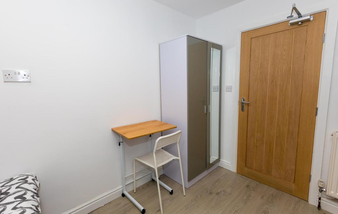 Comfortable Stay In Shirley, Solihull - Room-2 Exterior foto